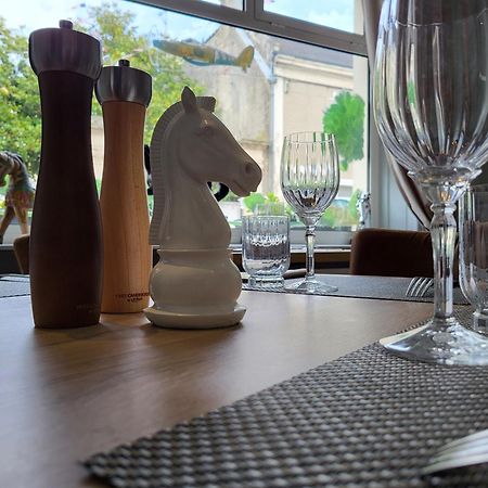 Logis Hotel Restaurant De France Isigny-sur-Mer Eksteriør billede